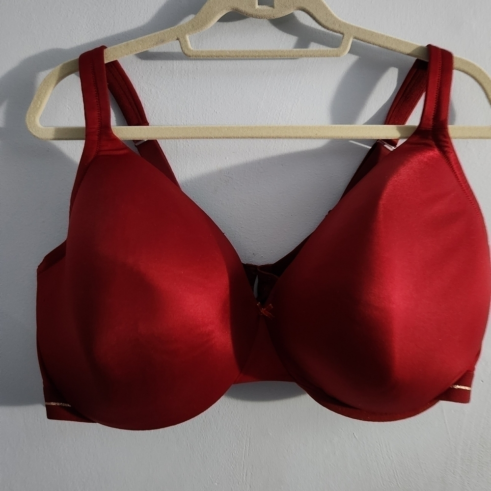 Cacique Full Coverage Maroon Red Gold Trim 46DDD